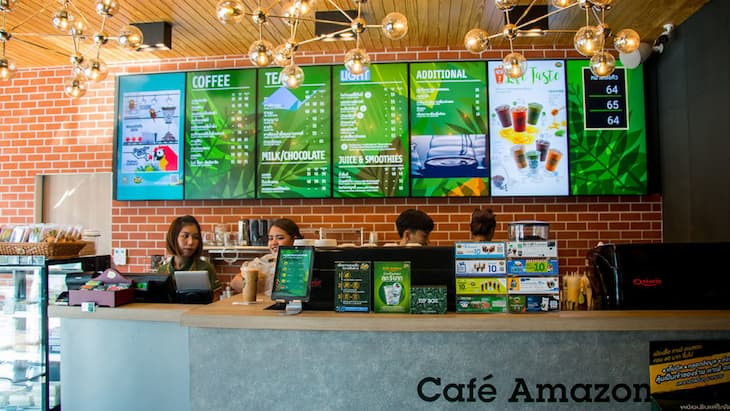 Small Business And Digital Signage: 3 Easy Marketing Strategies Worth Using